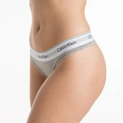 Calvin Klein F3786 Modern Cotton Thong