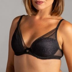 Chantelle Festivite Lace Plunge Bra 3682