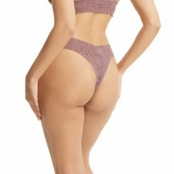 Hanky Panky Signature Lace Original Rise Thong 4811
