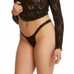 Hanky Panky Signature Lace G-String Thong 482051