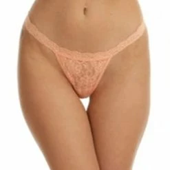 Hanky Panky Signature Lace G-String Thong 482051