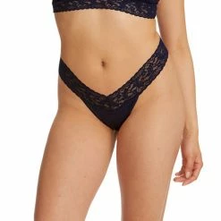 Hanky Panky Cotton Low Rise Thong With Lace 891581