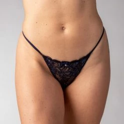 Le Mystere Sophia Lace Thong 635
