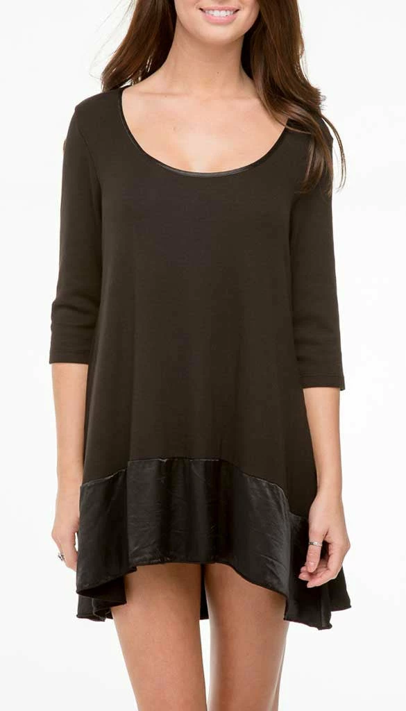 PJ Harlow KIKI Swing Tee