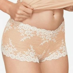 Wacoal Embrace Lace Boyshort 67491