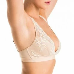 Wacoal Embrace Lace Soft Cup Non-Wire Bra 852191