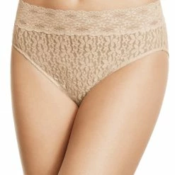 Wacoal Halo Hi-Cut Brief 870305