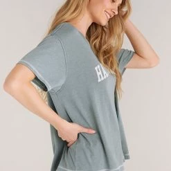 Z Lounge Old School Camper Tee ZLT223390
